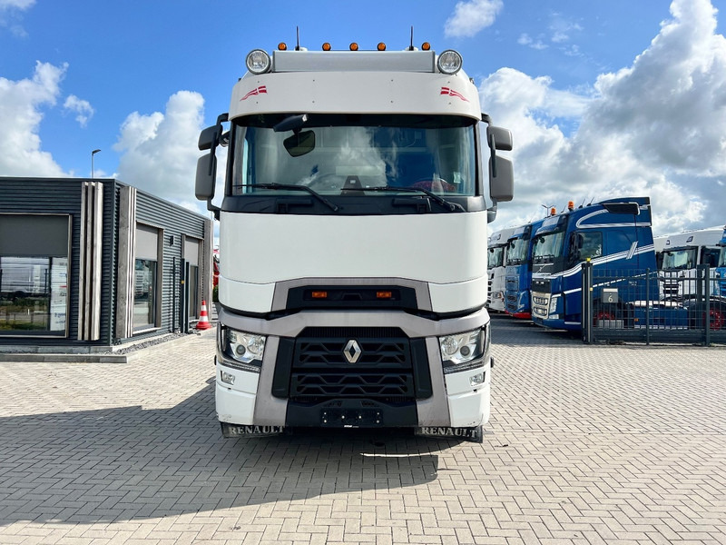 Renault T520 6x2 T-HIGH Trekker Only 481.500km / Hydraulic - Tractor: foto 2 Renault T520 6x2 T-HIGH Trekker Only 481.500km / Hydraulic - Tractor: foto 2