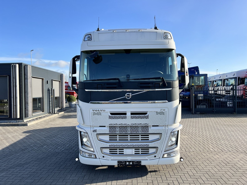 Volvo FH 460 4x2 trekker Full Air / Vin : LA - Tractor: foto 2 Volvo FH 460 4x2 trekker Full Air / Vin : LA - Tractor: foto 2