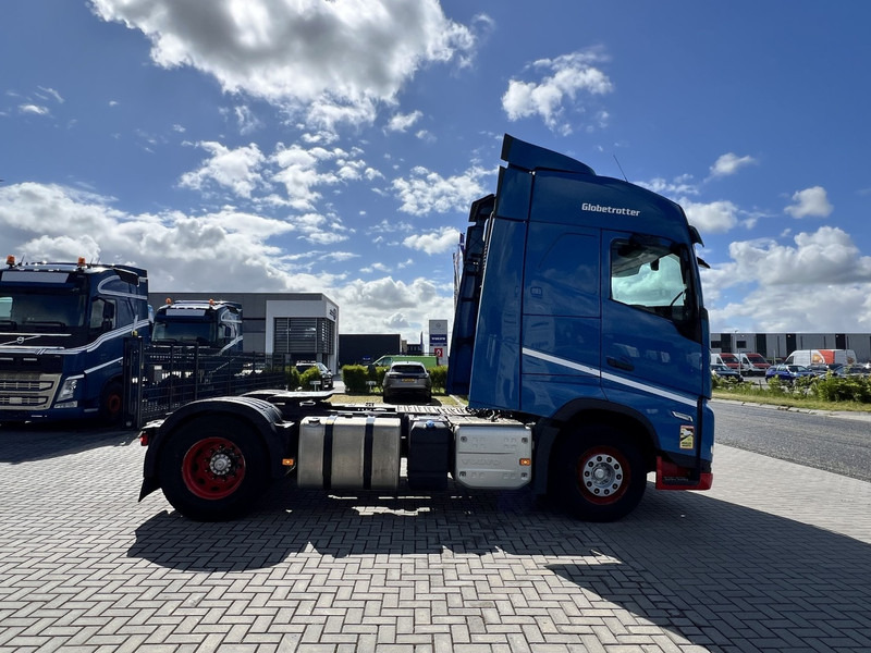 Volvo FH 460 4x2 trekker Globetrotter / 2x Fuel Tank - Tractor: foto 4 Volvo FH 460 4x2 trekker Globetrotter / 2x Fuel Tank - Tractor: foto 4
