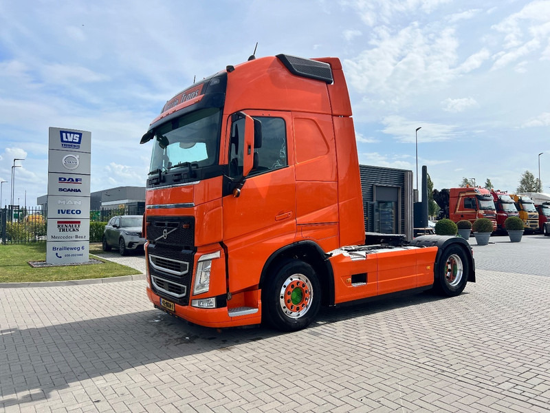 Volvo FH 500 4x2 trekker 2x Tank / Globetrotter XL / Standclima - Tractor: foto 1 Volvo FH 500 4x2 trekker 2x Tank / Globetrotter XL / Standclima - Tractor: foto 1