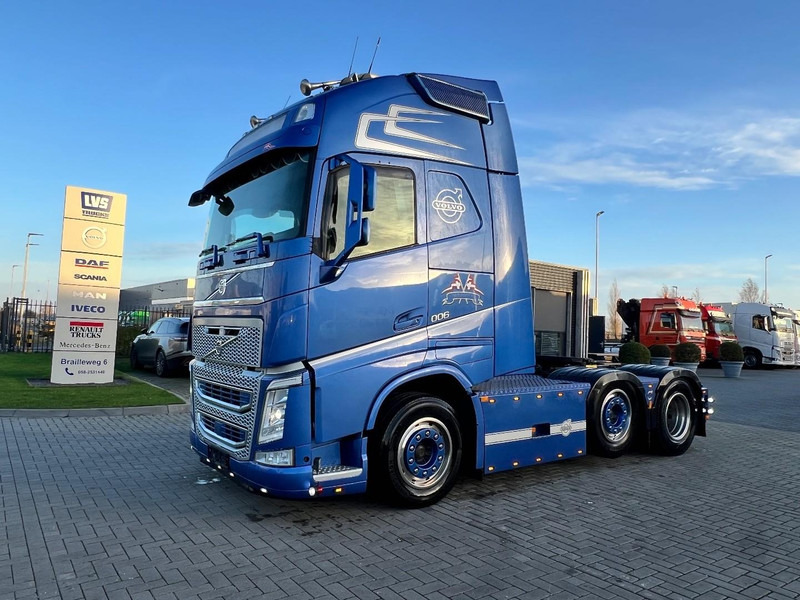 Volvo FH 500 6x2 vla trekker Globetrotter XL / Full Air / Stanclima / ADR EX/II, EX/III, AT, FL - Tractor: foto 1 Volvo FH 500 6x2 vla trekker Globetrotter XL / Full Air / Stanclima / ADR EX/II, EX/III, AT, FL - Tractor: foto 1