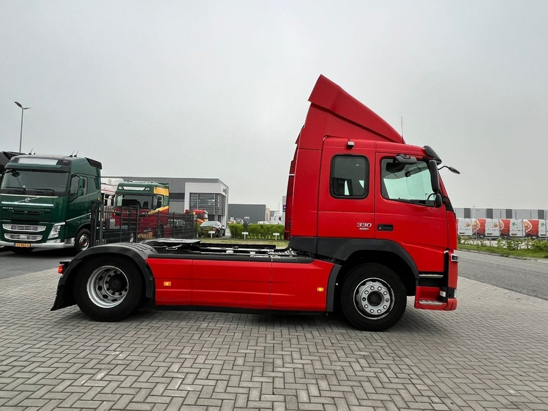 Volvo FM 330 4x2 trekker 4x2 / 671.570km - Tractor: foto 4 Volvo FM 330 4x2 trekker 4x2 / 671.570km - Tractor: foto 4