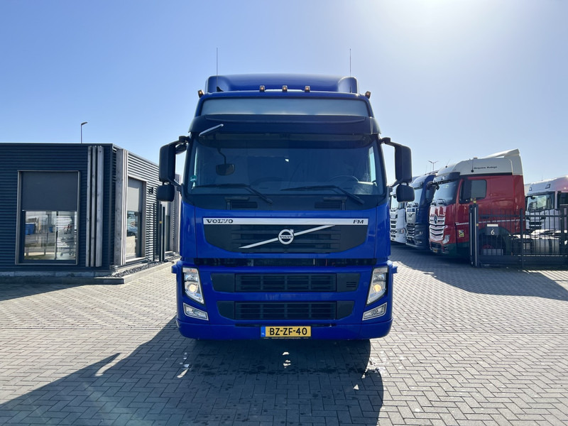 Volvo FM 370 4x2 trekker Globetrotter / Euro 5 /NEW TUV - Tractor: foto 2 Volvo FM 370 4x2 trekker Globetrotter / Euro 5 /NEW TUV - Tractor: foto 2
