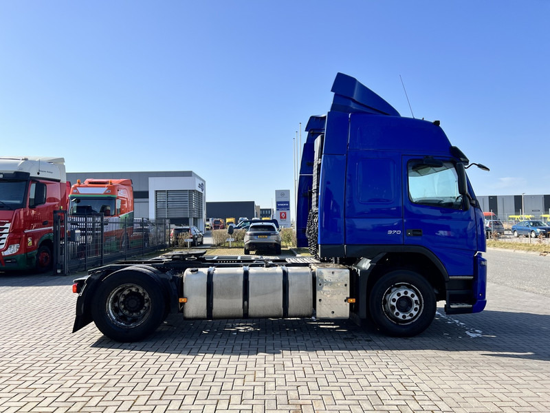 Volvo FM 370 4x2 trekker Globetrotter / Euro 5 /NEW TUV - Tractor: foto 4 Volvo FM 370 4x2 trekker Globetrotter / Euro 5 /NEW TUV - Tractor: foto 4