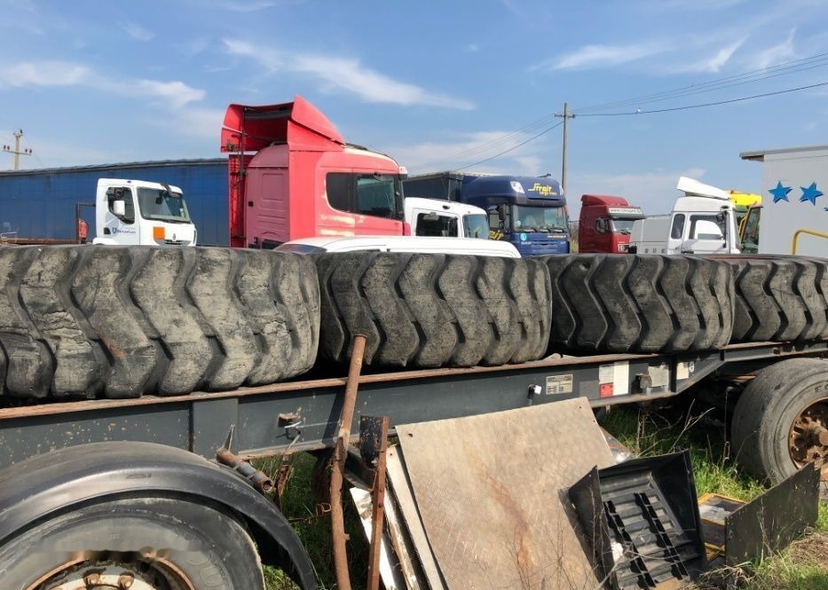 Anvelope Cu 24PR 4 BUC VOLA Incarcator VOLVO KOMATSU JCB - Roda completa: foto 4 Anvelope Cu 24PR 4 BUC VOLA Incarcator VOLVO KOMATSU JCB - Roda completa: foto 4