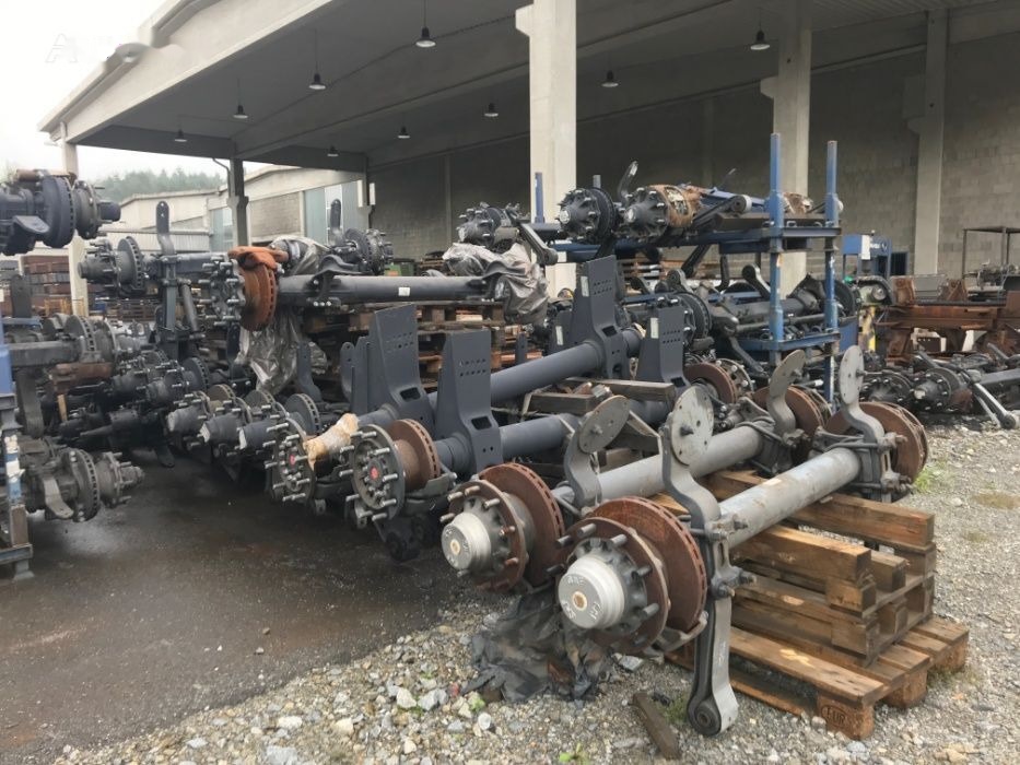Axe Mercedes Benz Balansor - Pentru Semiremorca / Bena / Cisterna / Prelata / Duba SAF , BPW eco eco plus , Samro , ROR , SMB , GIGANT , TRAILOR , Schmitz, Mercedes - Eixo e peças para Reboque: foto 3 Axe Mercedes Benz Balansor - Pentru Semiremorca / Bena / Cisterna / Prelata / Duba SAF , BPW eco eco plus , Samro , ROR , SMB , GIGANT , TRAILOR , Schmitz, Mercedes - Eixo e peças para Reboque: foto 3