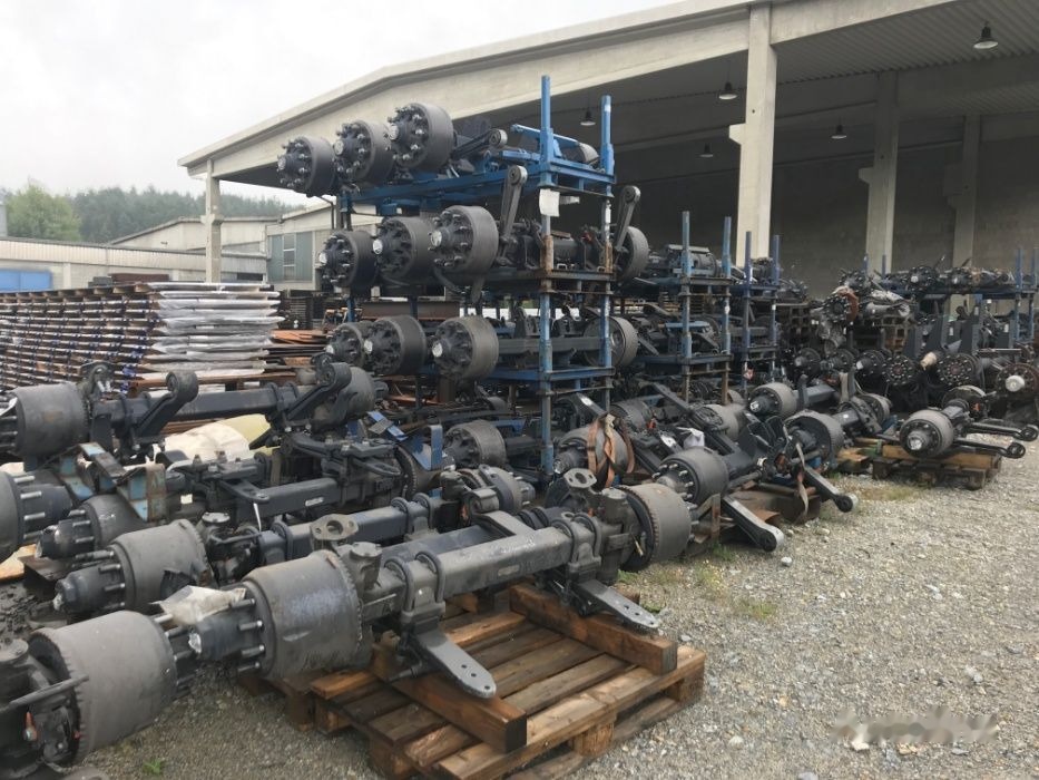Axe Mercedes Benz Balansor - Pentru Semiremorca / Bena / Cisterna / Prelata / Duba SAF , BPW eco eco plus , Samro , ROR , SMB , GIGANT , TRAILOR , Schmitz, Mercedes - Eixo e peças para Reboque: foto 1 Axe Mercedes Benz Balansor - Pentru Semiremorca / Bena / Cisterna / Prelata / Duba SAF , BPW eco eco plus , Samro , ROR , SMB , GIGANT , TRAILOR , Schmitz, Mercedes - Eixo e peças para Reboque: foto 1