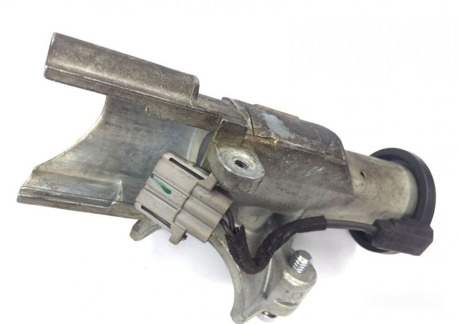 Butuc contact  Switch  Volvo FH12 truck - Sistema elétrico para Camião: foto 1 Butuc contact  Switch  Volvo FH12 truck - Sistema elétrico para Camião: foto 1