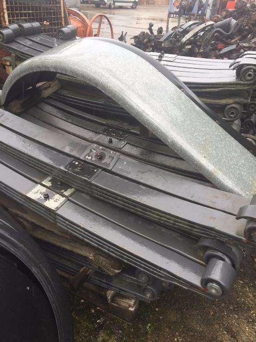 DAF Iveco, Man, Mercedes - Suspensão de molas/ Suspensão de lâminas para Camião: foto 3 DAF Iveco, Man, Mercedes - Suspensão de molas/ Suspensão de lâminas para Camião: foto 3