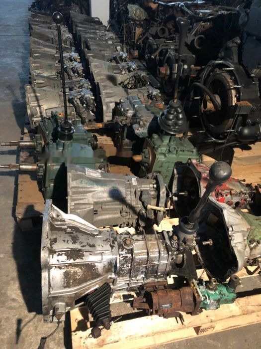 Din dezmembrari - piese MAN TGA truck - Motor para Camião: foto 2 Din dezmembrari - piese MAN TGA truck - Motor para Camião: foto 2