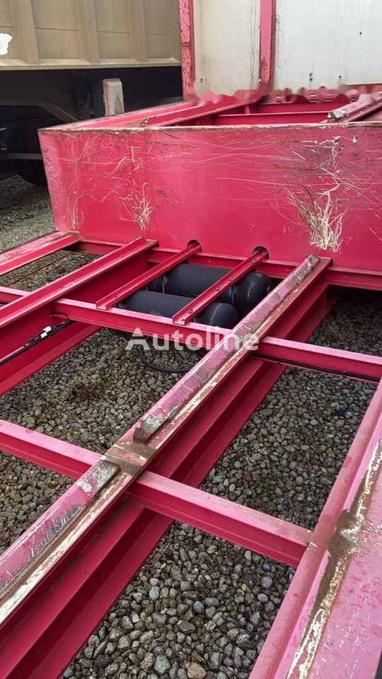 Fliegl Trailer 1 AXE ASCA ---FRANTA - Transport Special - LOWRIDER - Semi-reboque baixa: foto 3 Fliegl Trailer 1 AXE ASCA ---FRANTA - Transport Special - LOWRIDER - Semi-reboque baixa: foto 3