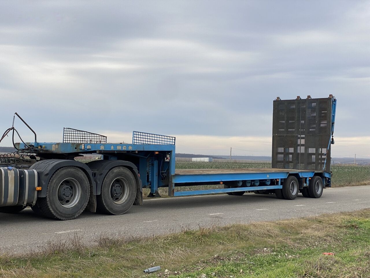 Goldhofer GOLDHOFFER STZ - L2 - 23/80 Trailer Agabaritic 2 VIRATOARE : 2 S - Semi-reboque baixa: foto 3 Goldhofer GOLDHOFFER STZ - L2 - 23/80 Trailer Agabaritic 2 VIRATOARE : 2 S - Semi-reboque baixa: foto 3