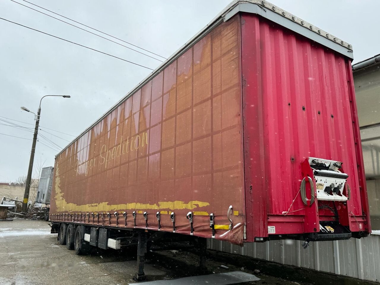 Krone BPW ECO PLUS MEGA - Hidraulic Upper Cover Lift - Semi-reboque de lona: foto 3 Krone BPW ECO PLUS MEGA - Hidraulic Upper Cover Lift - Semi-reboque de lona: foto 3