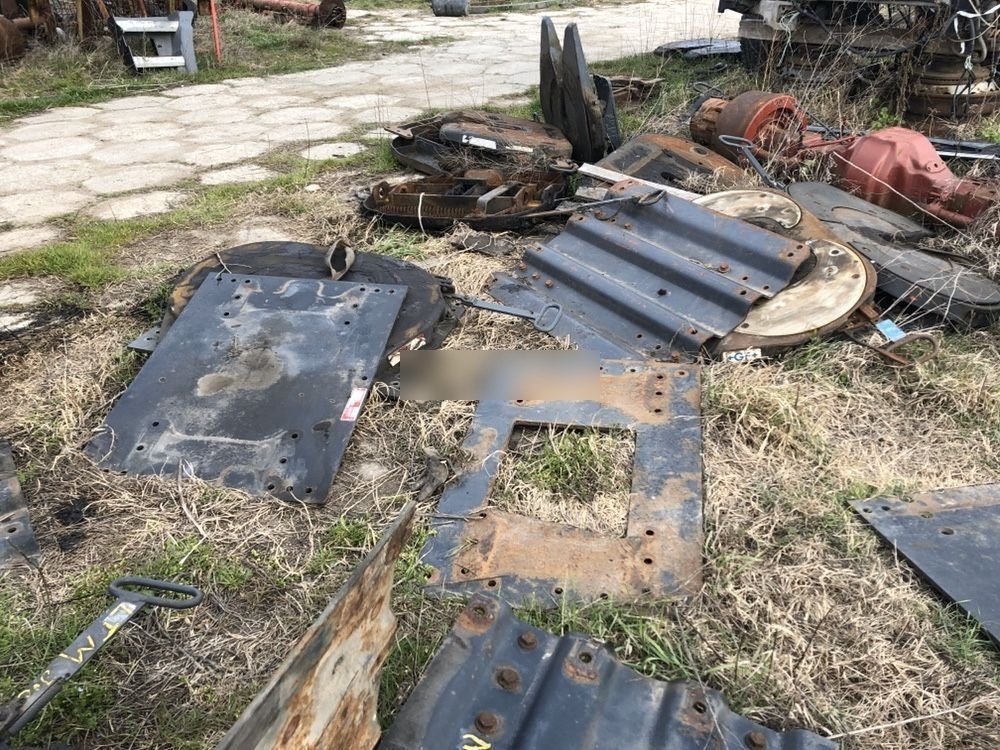 Placa inaltatoare cupla camion Volvo Scania Renault Man Daf truck - Quinta-roda para Camião: foto 2 Placa inaltatoare cupla camion Volvo Scania Renault Man Daf truck - Quinta-roda para Camião: foto 2