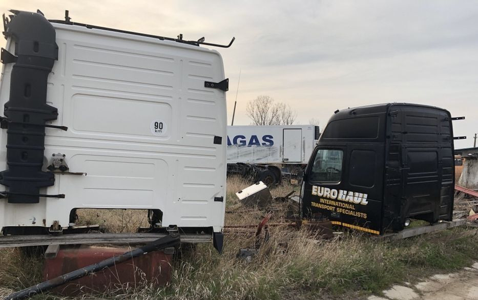 Volvo FH 12 truck - Cabine para Camião: foto 4 Volvo FH 12 truck - Cabine para Camião: foto 4