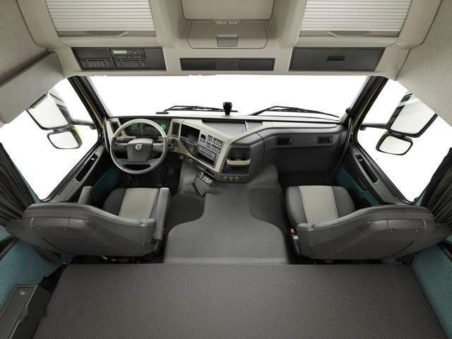 Volvo FH 12 truck - Carroceria e exterior para Camião: foto 1 Volvo FH 12 truck - Carroceria e exterior para Camião: foto 1