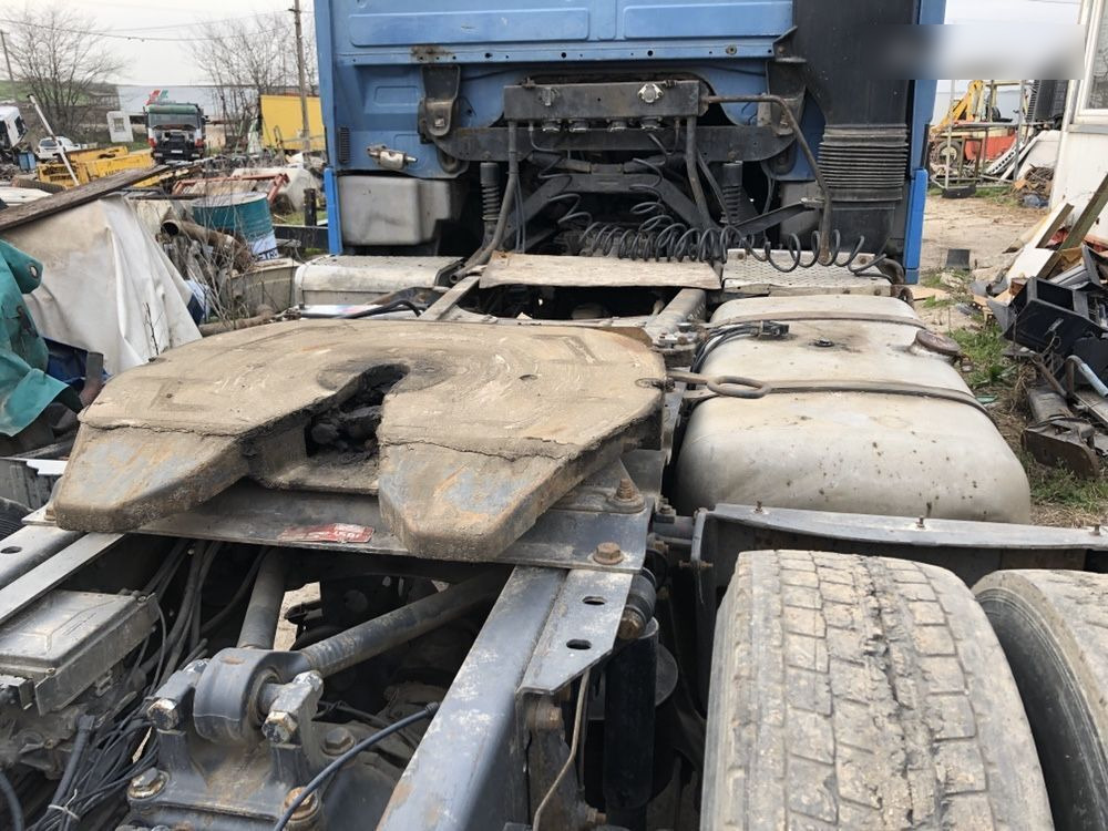 Volvo Man Mercedes Renault DAF truck - Quinta-roda para Camião: foto 1 Volvo Man Mercedes Renault DAF truck - Quinta-roda para Camião: foto 1