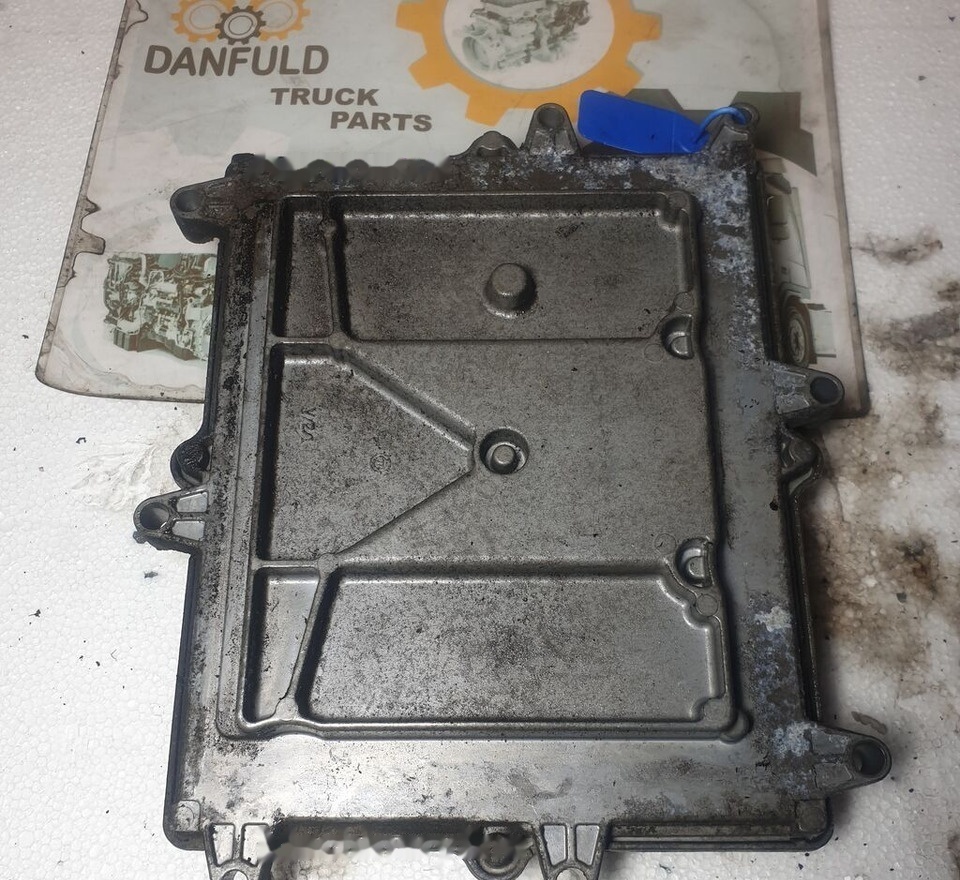 Bosch 0281020067 truck - Centralina electrónica para Camião: foto 3 Bosch 0281020067 truck - Centralina electrónica para Camião: foto 3