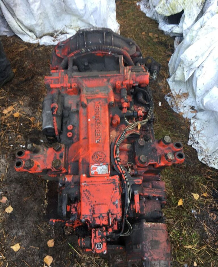 Daimler-Benz G240-16 Mercedes-Benz Actrosa V8 truck - Caixa de velocidade para Camião: foto 1 Daimler-Benz G240-16 Mercedes-Benz Actrosa V8 truck - Caixa de velocidade para Camião: foto 1