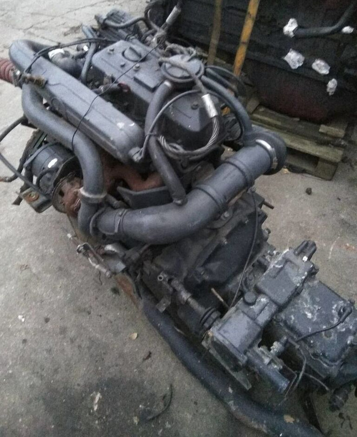 Mercedes-Benz OM364LA Mercedes-Benz - Motor para Camião: foto 1 Mercedes-Benz OM364LA Mercedes-Benz - Motor para Camião: foto 1