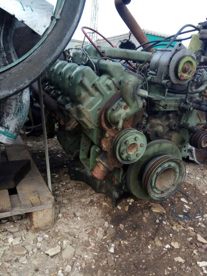 OM 422 V8 BiTurbo   Mercedes-Benz - Motor para Camião: foto 2 OM 422 V8 BiTurbo   Mercedes-Benz - Motor para Camião: foto 2