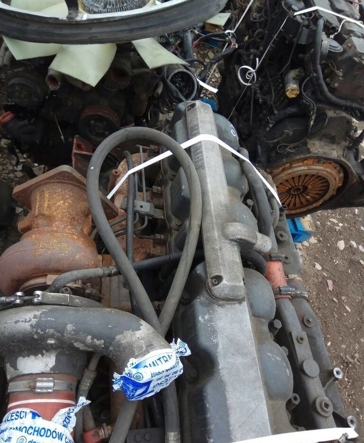 Renault MACK 430 Renault MAGNUM - Motor para Camião: foto 5 Renault MACK 430 Renault MAGNUM - Motor para Camião: foto 5