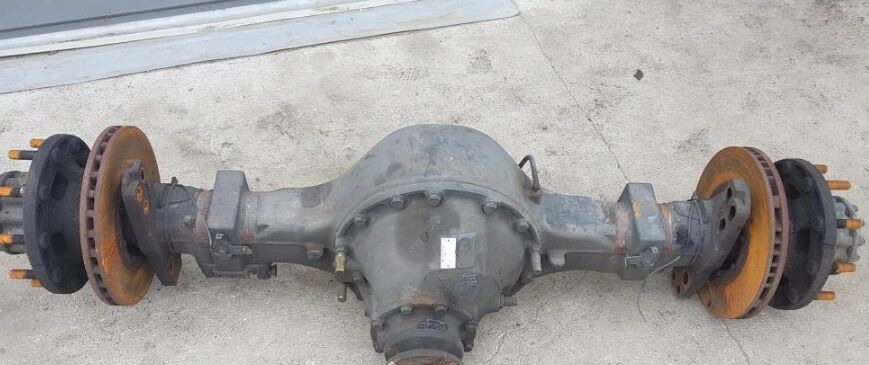 Renault MAGNUM truck - Eixo e peças para Camião: foto 2 Renault MAGNUM truck - Eixo e peças para Camião: foto 2