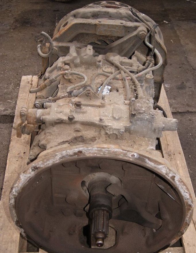 ZF 8S180 Neoplan - Caixa de velocidade para Ônibus: foto 4 ZF 8S180 Neoplan - Caixa de velocidade para Ônibus: foto 4