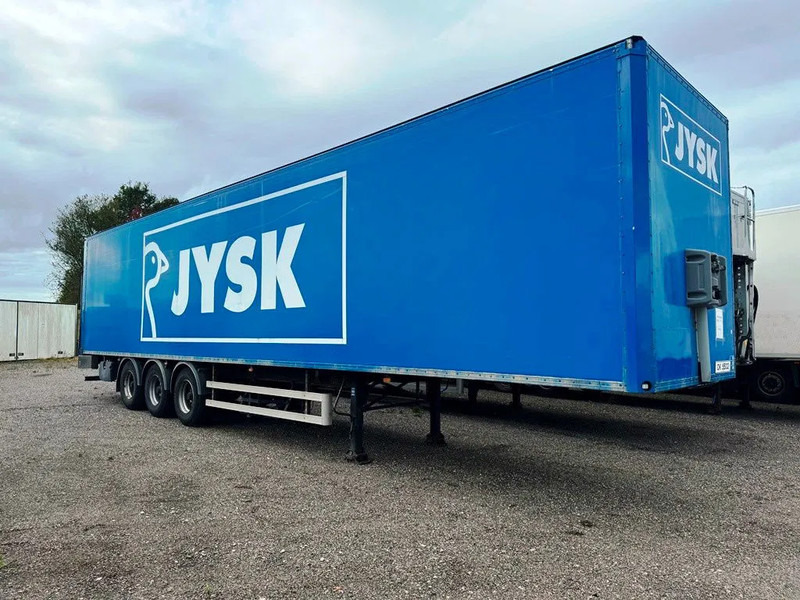 Fruehauf 3 aksl box Trailer inkl. lift - Semi-reboque furgão: foto 4 Fruehauf 3 aksl box Trailer inkl. lift - Semi-reboque furgão: foto 4