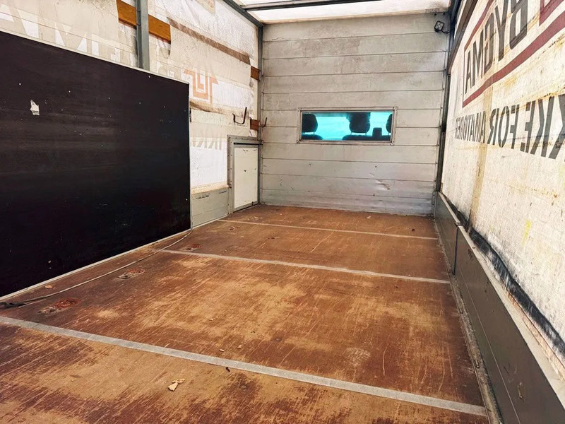 Carrinha de lona Iveco 35S18 3,0 TDI Aut. Gear. Euro 6. webasto night heater: foto 8