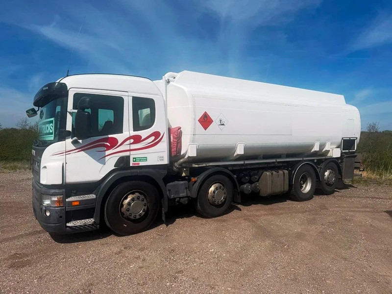 Scania P380 P380 8x2*6 .ADR/FL . 24200 L Tank - Air / Air suspension. - Camião cisterna: foto 3 Scania P380 P380 8x2*6 .ADR/FL . 24200 L Tank - Air / Air suspension. - Camião cisterna: foto 3