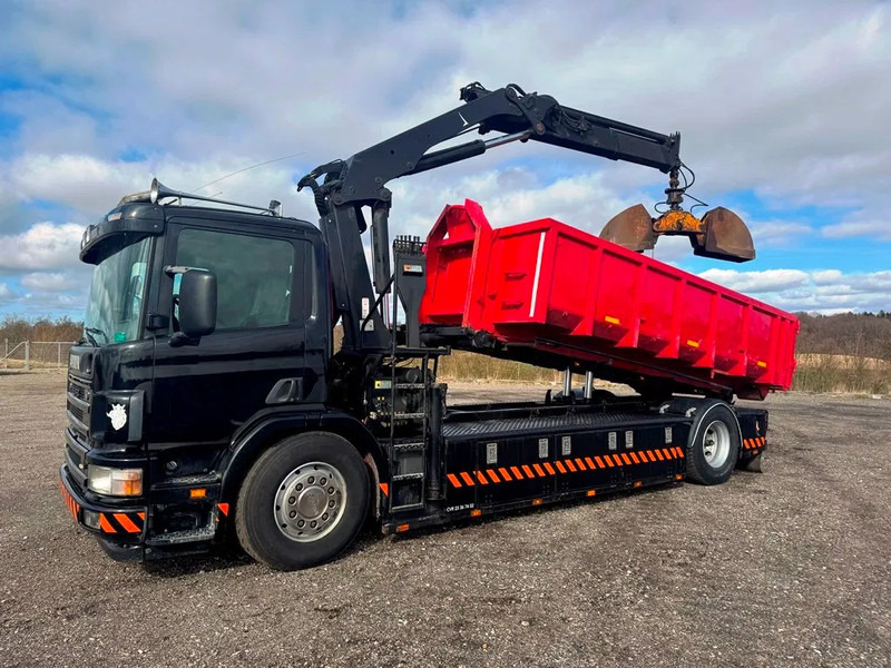 Scania P94-260 Palfinger crane PK 15002. rotor and hydr. for grabbe. - Camião com sistema de cabo: foto 1 Scania P94-260 Palfinger crane PK 15002. rotor and hydr. for grabbe. - Camião com sistema de cabo: foto 1