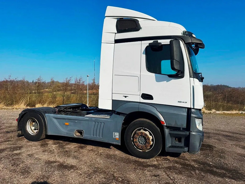 Tractor Mercedes-Benz Actros 1843 Euro 6.: foto 6