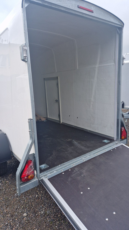 Przyczepa Niewiadów Cargo Niki Aero Motocamp motocyklowa minilaweta - Reboque para carros: foto 5 Przyczepa Niewiadów Cargo Niki Aero Motocamp motocyklowa minilaweta - Reboque para carros: foto 5