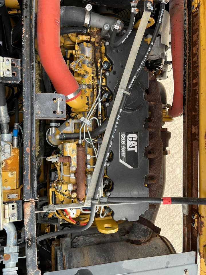Escavadeira de rodas Caterpillar M318D: foto 22
