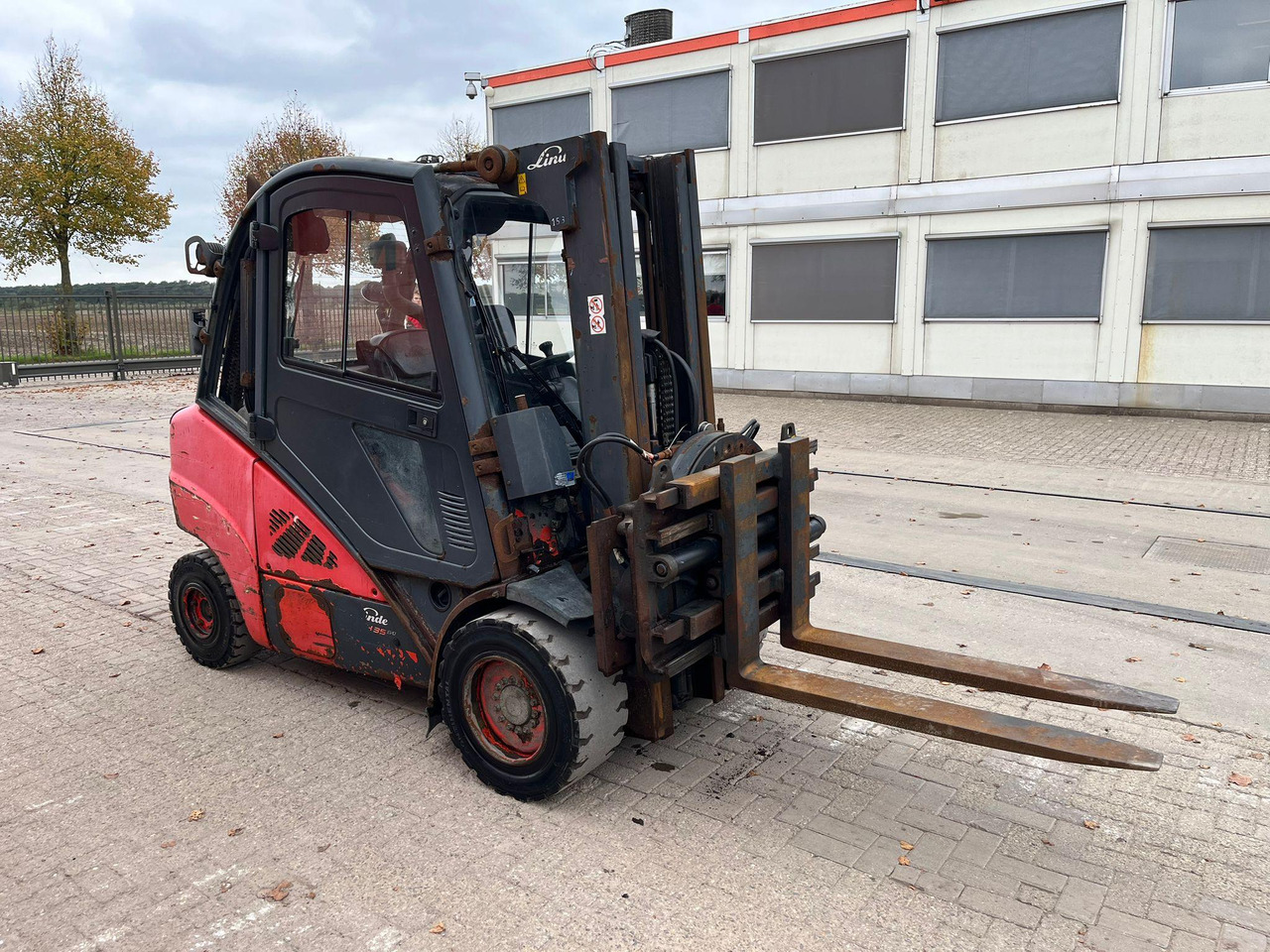 Linde H 35 - Empilhador: foto 1 Linde H 35 - Empilhador: foto 1