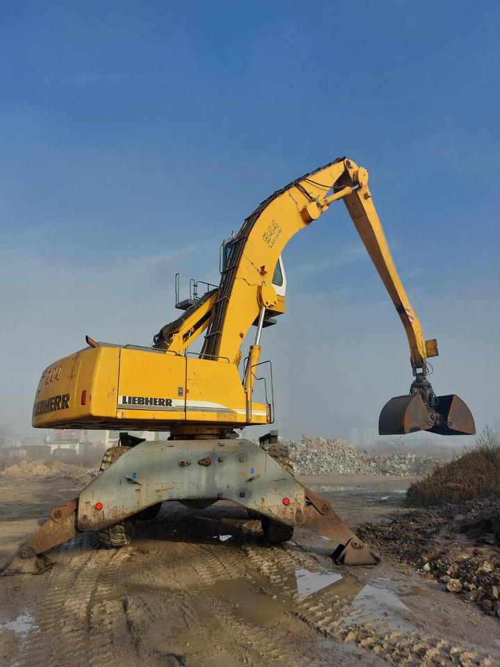 LIEBHERR A944BHD - Manipulador de material: foto 4 LIEBHERR A944BHD - Manipulador de material: foto 4