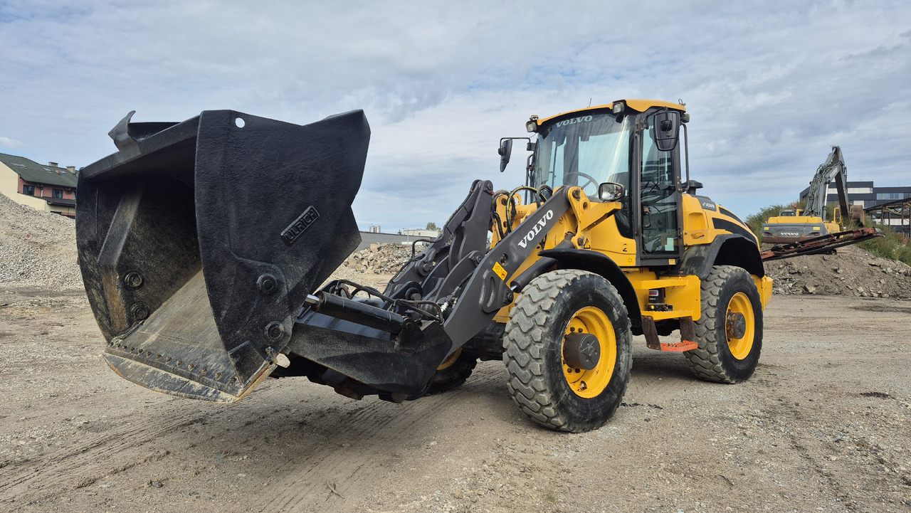 VOLVO L45H - Pá carregadora de rodas: foto 1 VOLVO L45H - Pá carregadora de rodas: foto 1