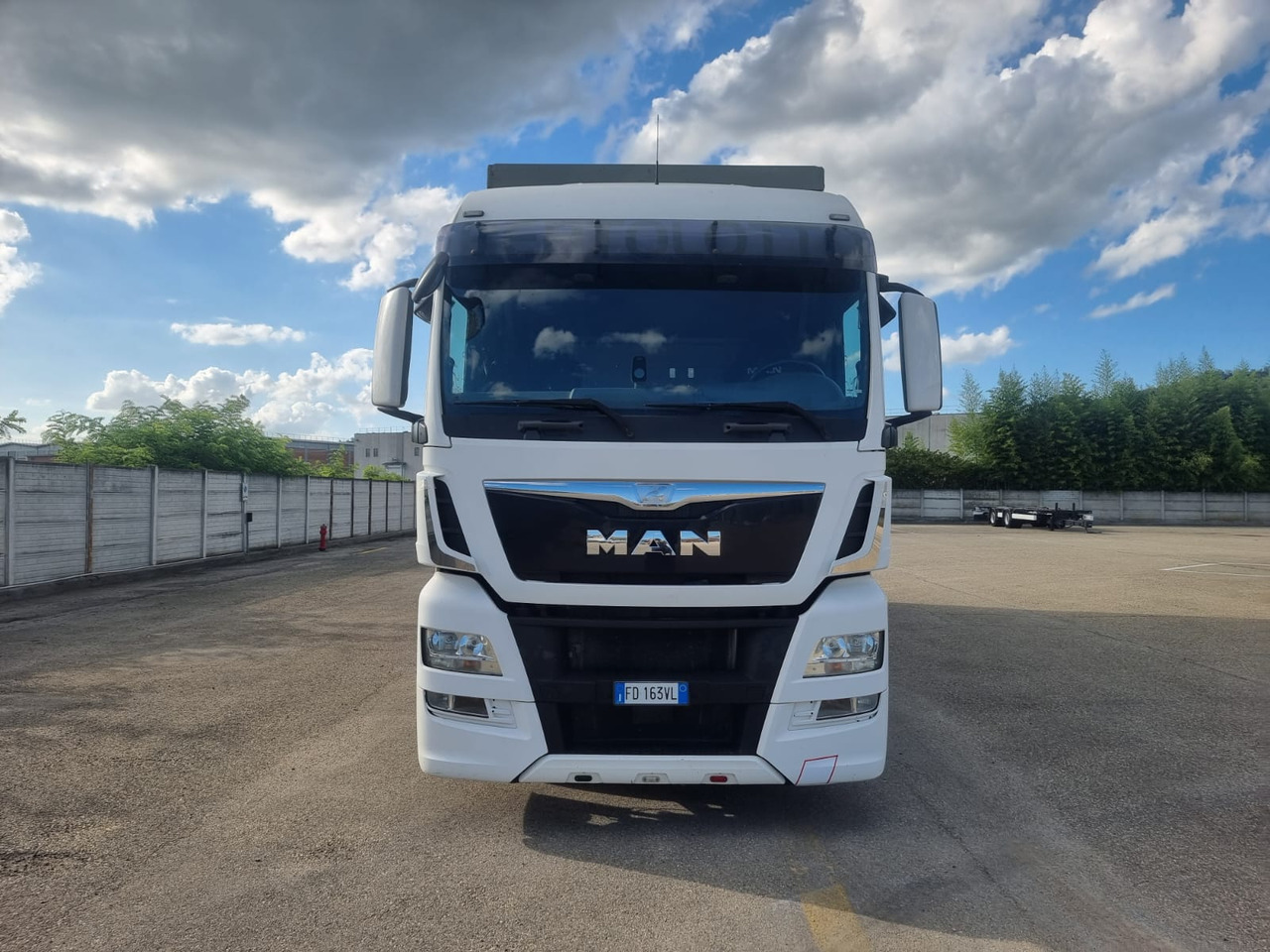 AUTOCARRO PORTACASSE - 2016 - 781000 km MAN TGX 26.440 6x2 - Camião de lona, Reboque de lona: foto 5 AUTOCARRO PORTACASSE - 2016 - 781000 km MAN TGX 26.440 6x2 - Camião de lona, Reboque de lona: foto 5