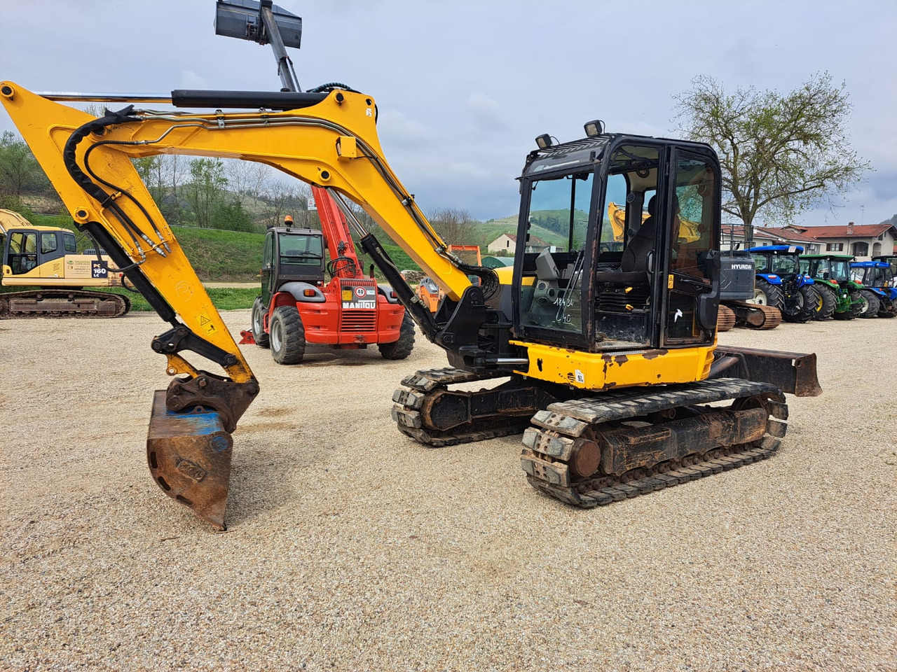 JCB 85Z - Mini escavadeira: foto 1 JCB 85Z - Mini escavadeira: foto 1