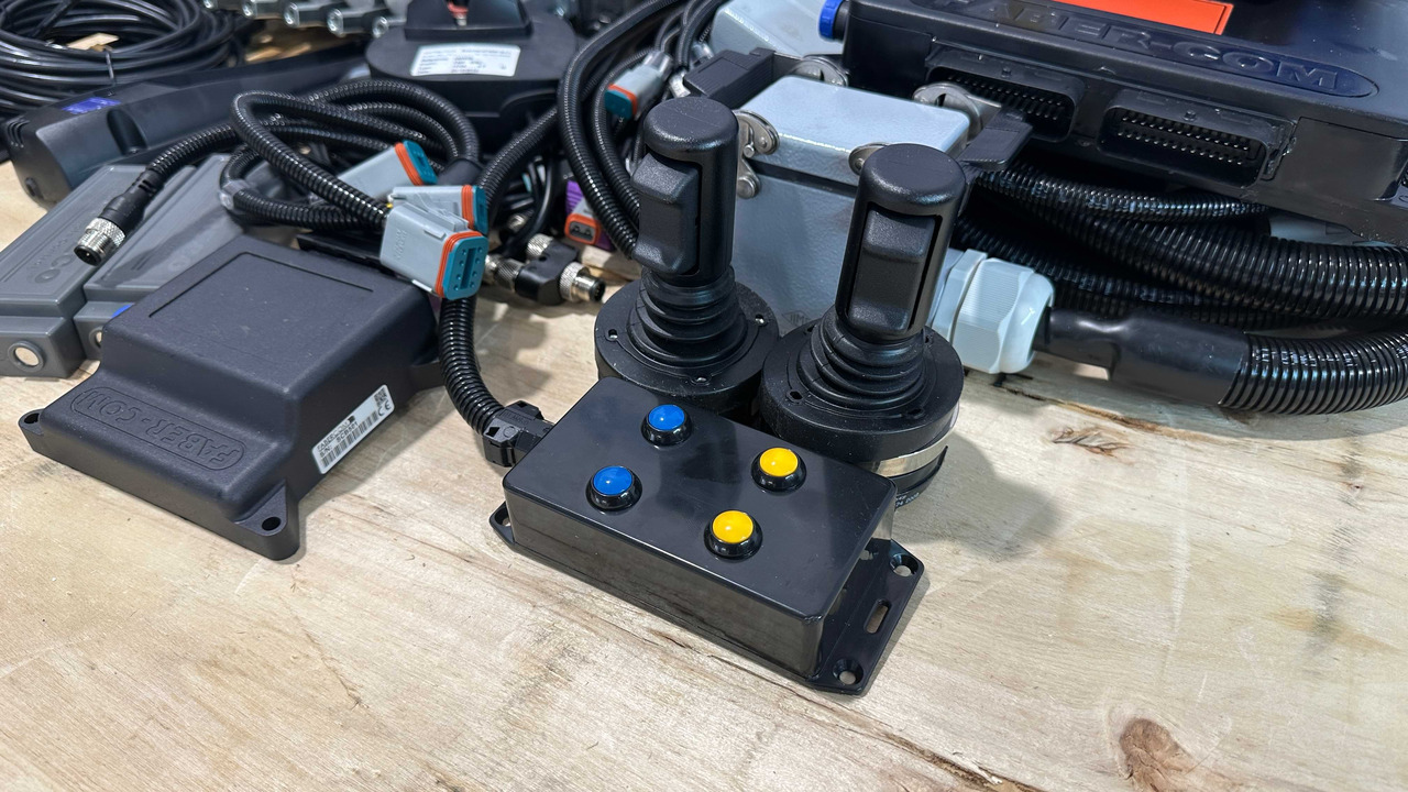 Set Scanreco RC400 with Walvoil DPX100 Fassi, Effer, Atlas, Manitou - Reboque florestal: foto 5 Set Scanreco RC400 with Walvoil DPX100 Fassi, Effer, Atlas, Manitou - Reboque florestal: foto 5