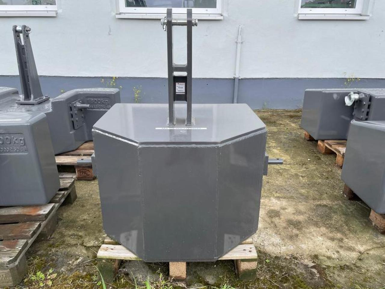 1000KG BUSCHMEIER FRONTGEWICHT - Contrapeso: foto 2 1000KG BUSCHMEIER FRONTGEWICHT - Contrapeso: foto 2