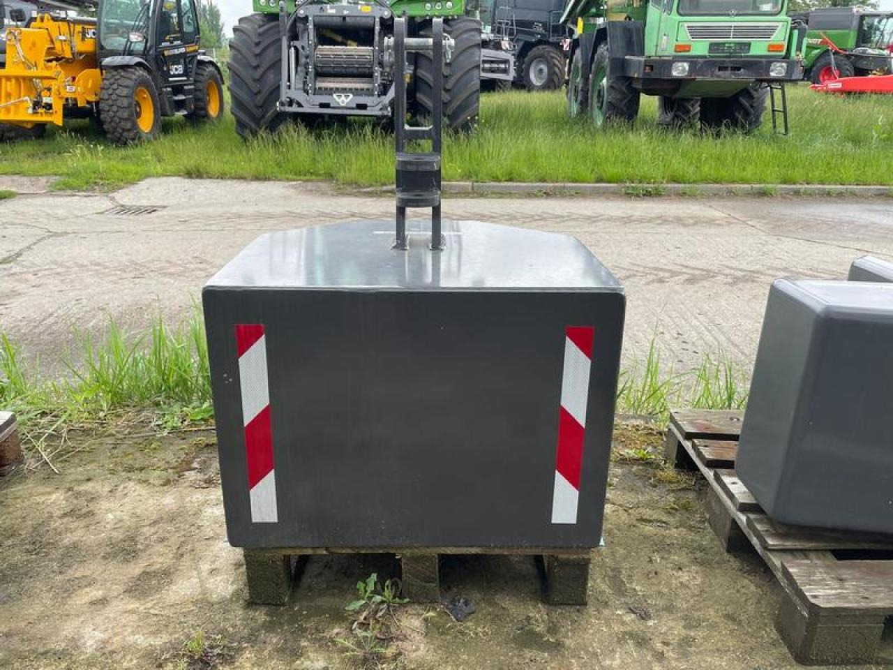 1000KG BUSCHMEIER FRONTGEWICHT - Contrapeso: foto 3 1000KG BUSCHMEIER FRONTGEWICHT - Contrapeso: foto 3