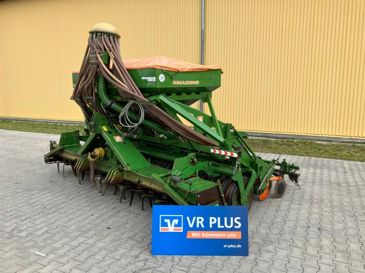 Amazone AD P402 - Semeadora combinada: foto 1 Amazone AD P402 - Semeadora combinada: foto 1