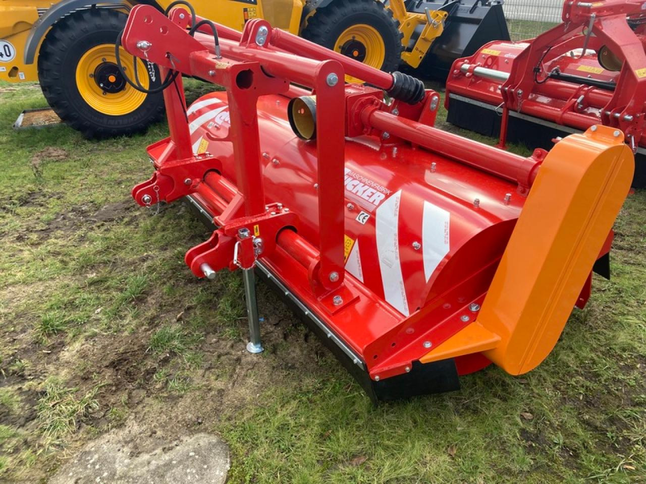 Dücker UM 27AKTION - Triturador de martelos: foto 4 Dücker UM 27AKTION - Triturador de martelos: foto 4