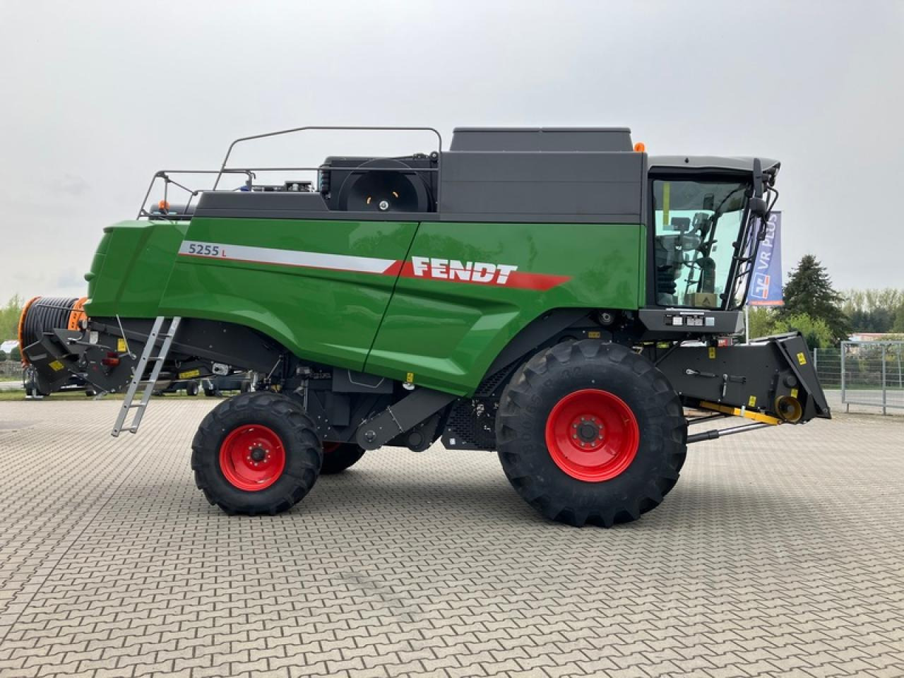 Fendt MD 5255 SCHNEIDWERK NICHT INKLUSIV - Ceifeira debulhadora: foto 4 Fendt MD 5255 SCHNEIDWERK NICHT INKLUSIV - Ceifeira debulhadora: foto 4