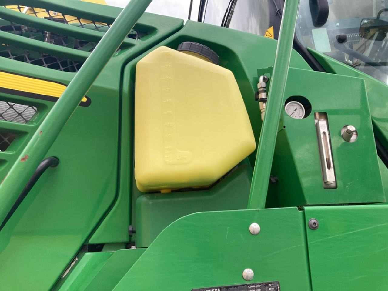 John Deere 8600 I - Picadora de forragem automotriz: foto 5 John Deere 8600 I - Picadora de forragem automotriz: foto 5