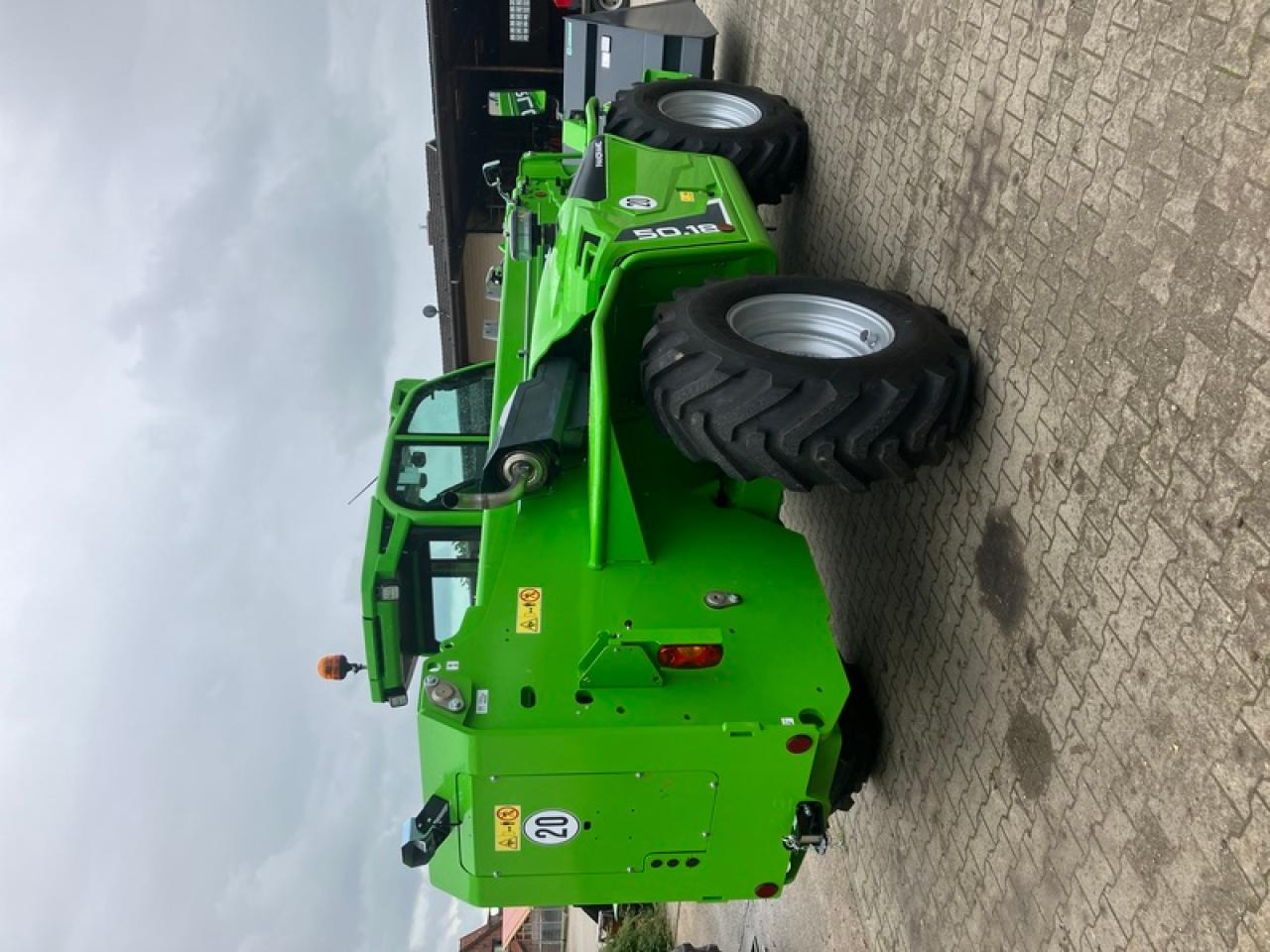 Merlo P50.18 CS INKL LEICHTGUTSCHAUFEL - Empilhador telescópico: foto 5 Merlo P50.18 CS INKL LEICHTGUTSCHAUFEL - Empilhador telescópico: foto 5