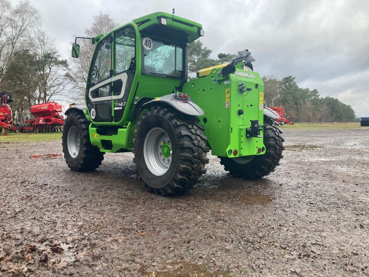 Merlo TF 42.7-145 - Empilhador telescópico: foto 3 Merlo TF 42.7-145 - Empilhador telescópico: foto 3