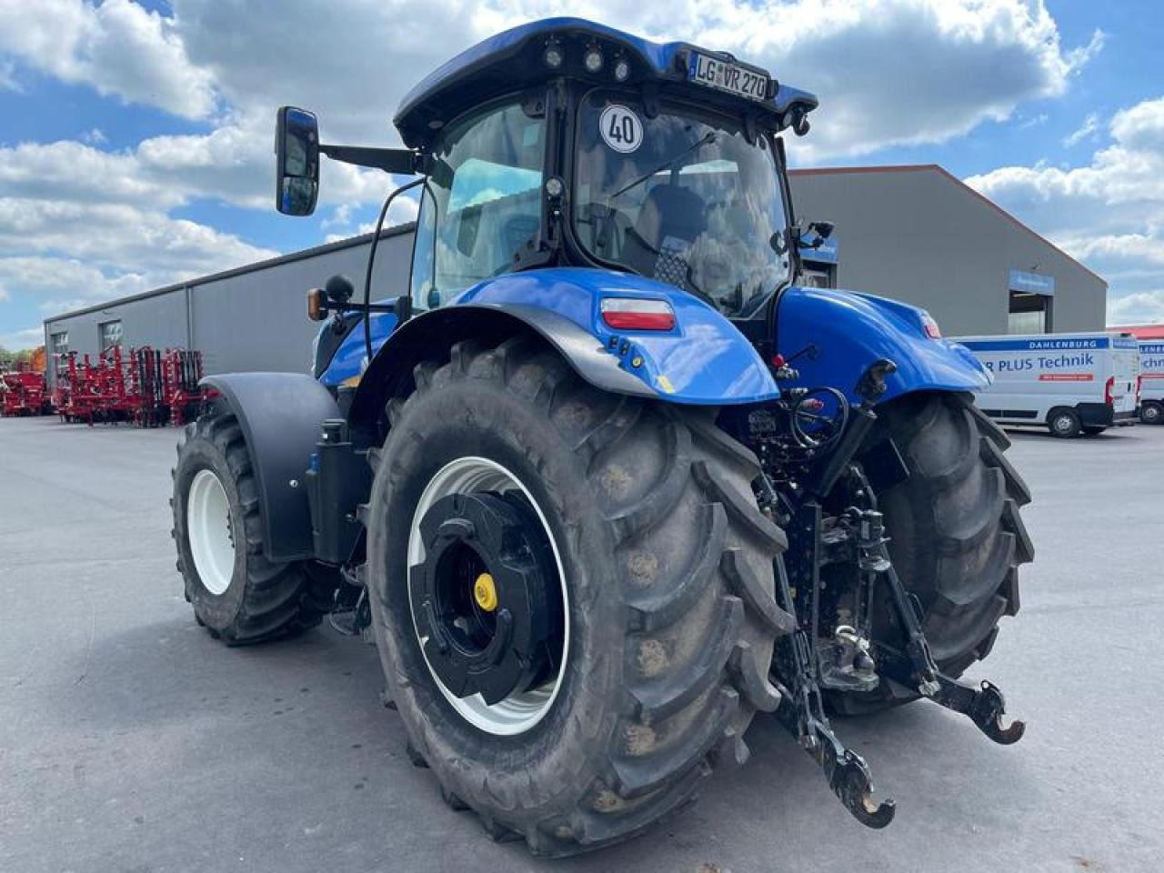 New Holland T 7.270 AUTOCOMMAND AKTION - Trator: foto 3 New Holland T 7.270 AUTOCOMMAND AKTION - Trator: foto 3